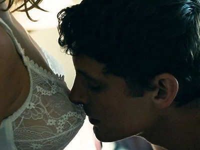 chude siostry liża się po pipkach