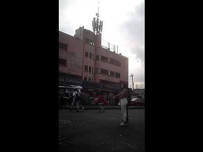 nastolatka z dużymi piersiami lubi ostre ruchanie