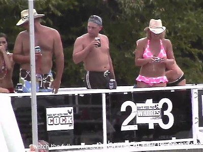 nastolatka w majteczkach kocha analne rżnięcie