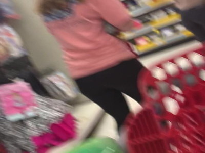 nastolatka połyka stopy swojej pani