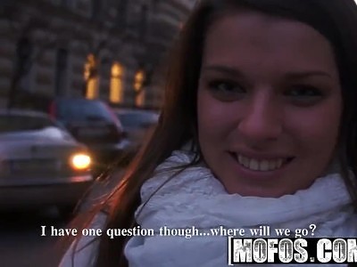 naturalna nastolatka z braciszkiem