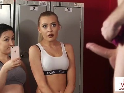 chętne młode nastolatki